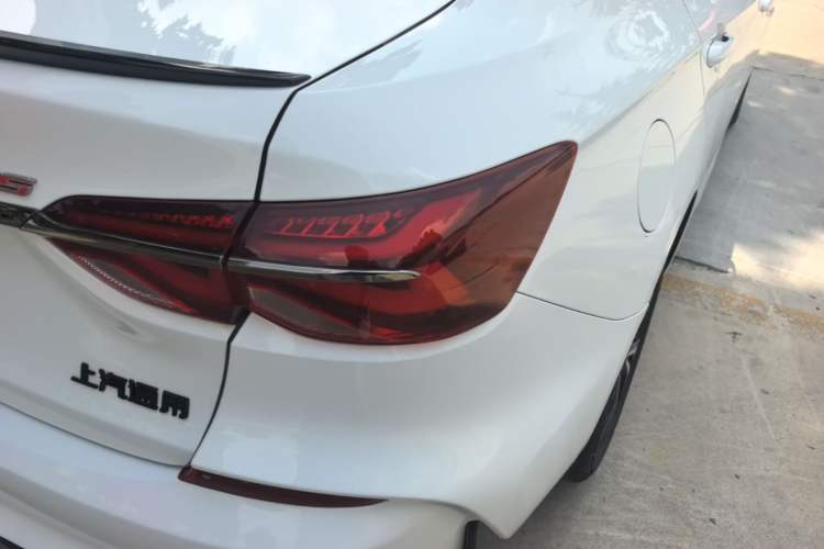 Used Chevrolet Monza 2020 Light Hybrid RS 330T Automatic Comfort Edition Right Rear Taillight