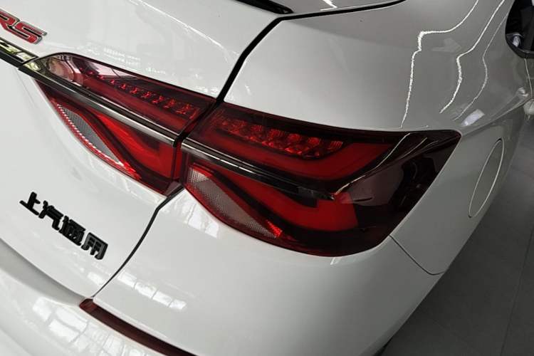 Used Chevrolet Monza 2020 Light Hybrid RS 330T Automatic Comfort Edition Right Rear Taillight