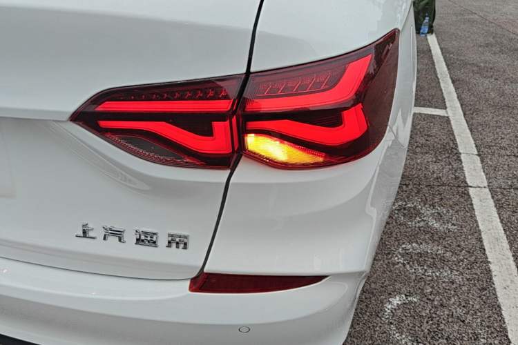 Used Chevrolet Monza 2020 320 Automatic Enjoyment Edition Right Rear Taillight