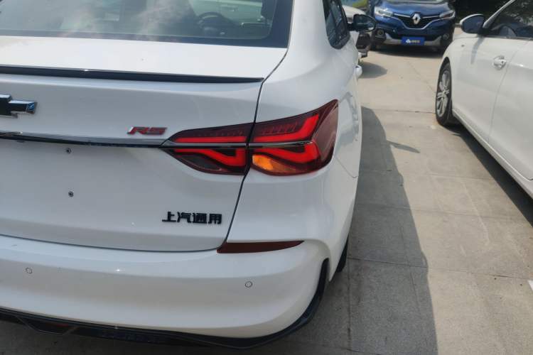 Used Chevrolet Monza 2020 Light Hybrid RS 330T Automatic Comfort Edition Right Rear Taillight