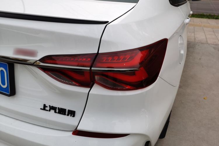 Used Chevrolet Monza 2020 Light Hybrid RS 330T Automatic Comfort Edition Right Rear Taillight