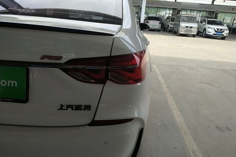 Used Chevrolet Monza 2020 Light Hybrid RS 330T Automatic Comfort Edition Right Rear Taillight