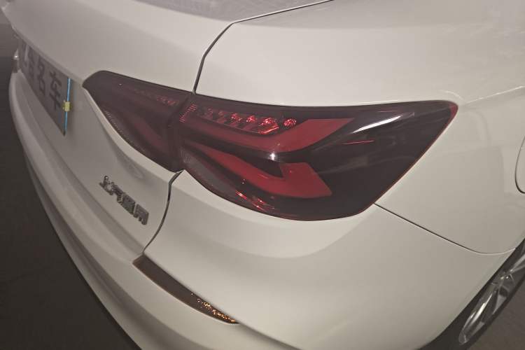 Used Chevrolet Monza 2020 320 Automatic Enjoyment Edition Right Rear Taillight