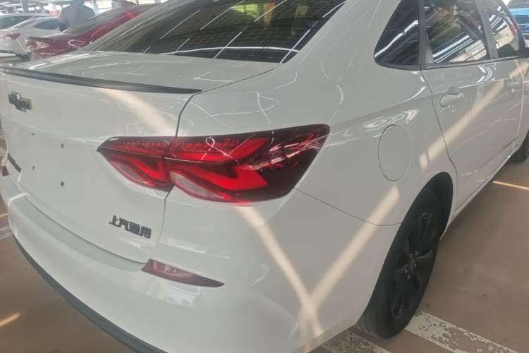 Used Chevrolet Monza 2020 Light Hybrid Redline 320T Dual-Clutch Joyful Edition Right Rear Taillight