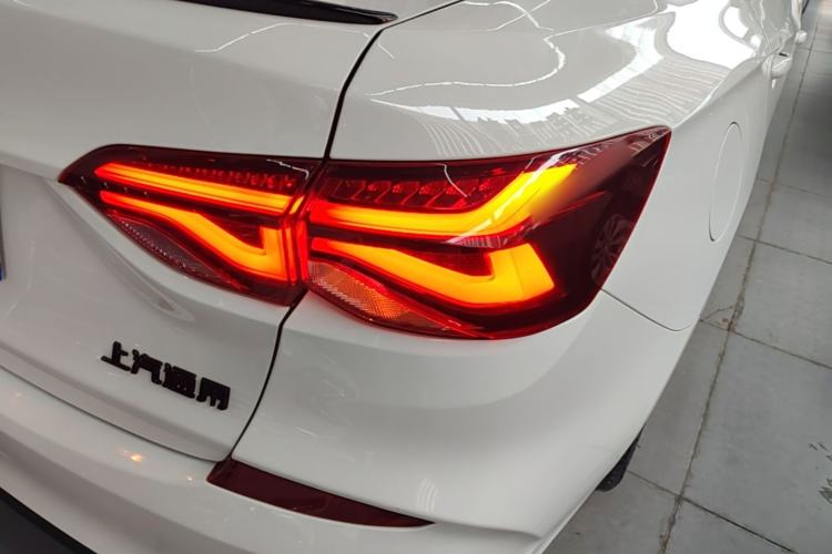 Used Chevrolet Monza 2020 Light Hybrid Redline 320T Dual-Clutch Joyful Edition Right Rear Taillight