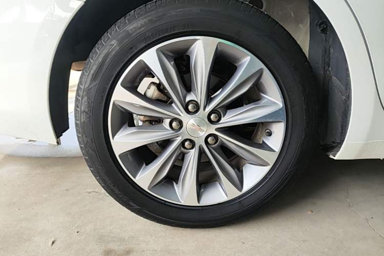 Used Chevrolet Monza 2020 320 Automatic Enjoyment Edition Right Rear Wheel Hub