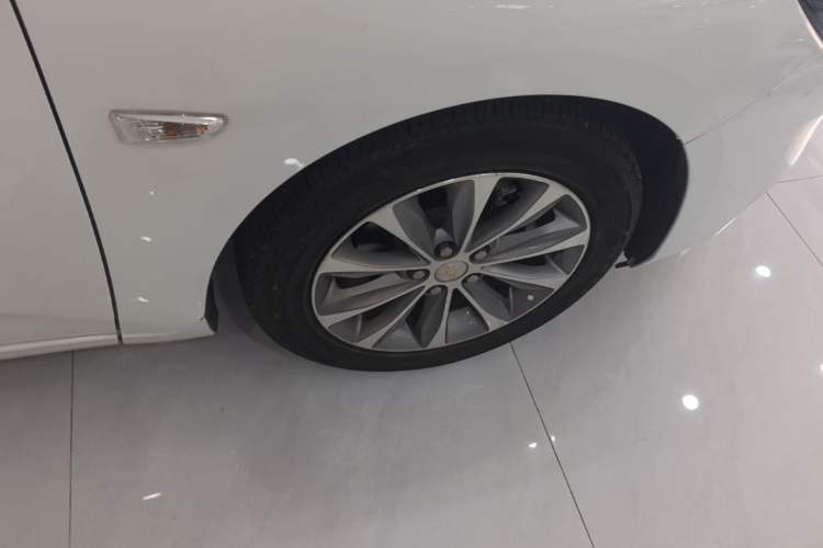Used Chevrolet Monza 2020 320 Automatic Enjoyment Edition Right Rear Wheel Hub