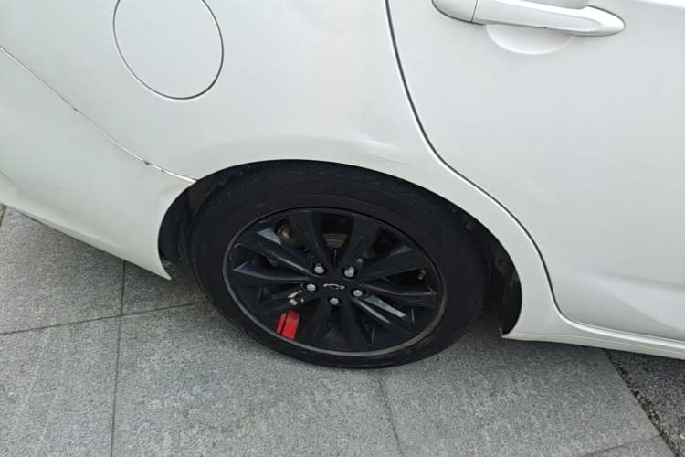 Used Chevrolet Monza 2020 Light Hybrid Redline 320T Dual-Clutch Thrilling Edition Right Rear Wheel Hub