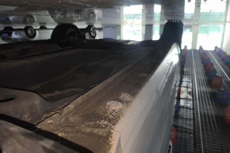 Used Chevrolet Monza 2020 320 Automatic Enjoyment Edition Right Side Sill