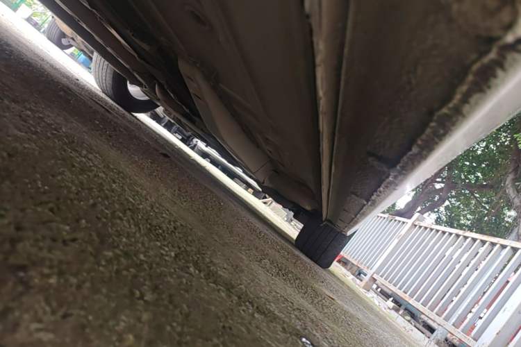 Used Chevrolet Monza 2020 Light Hybrid RS 330T Automatic Comfort Edition Right Side Sill