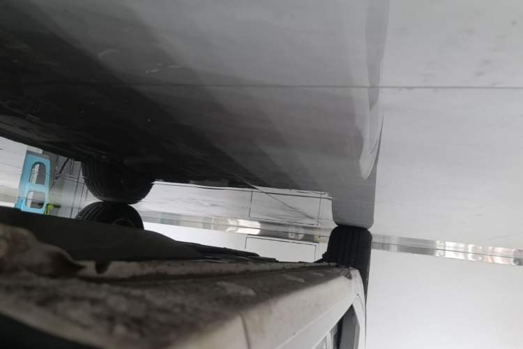 Used Chevrolet Monza 2020 320 Automatic Enjoyment Edition Right Side Sill