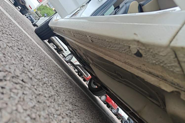 Used Chevrolet Monza 2020 320 Automatic Enjoyment Edition Right Side Sill