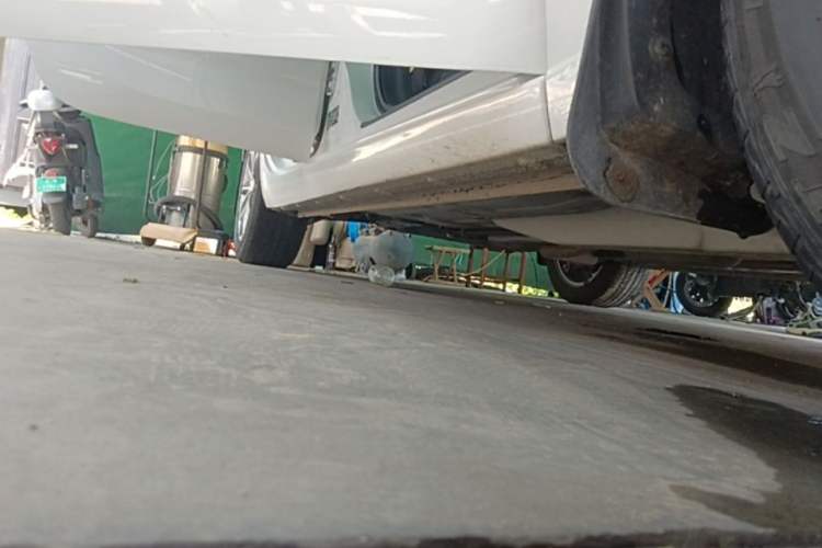 Used Chevrolet Monza 2020 320 Automatic Enjoyment Edition Right Side Sill