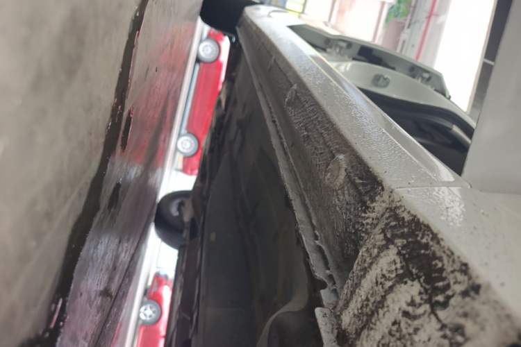 Used Chevrolet Monza 2020 Light Hybrid Redline 320T Dual-Clutch Joyful Edition Right Side Sill