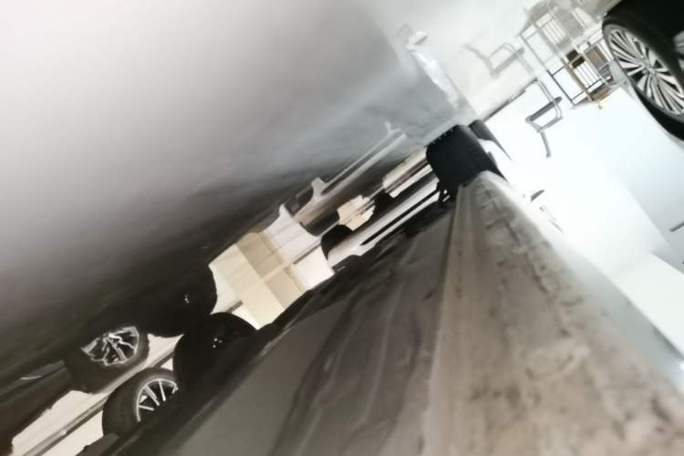 Used Chevrolet Monza 2020 Light Hybrid RS 330T Automatic Comfort Edition Right Side Sill