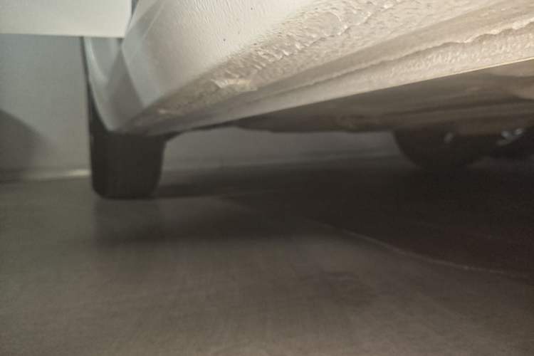 Used Chevrolet Monza 2020 320 Automatic Enjoyment Edition Right Side Sill