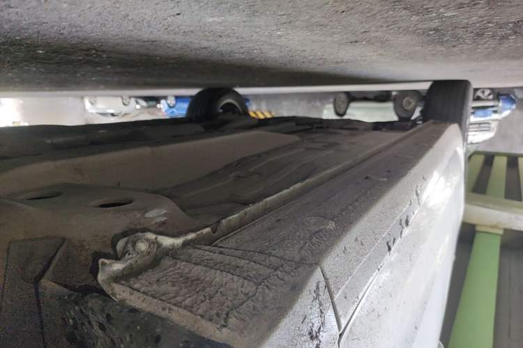 Used Chevrolet Monza 2020 320 Automatic Enjoyment Edition Right Side Sill