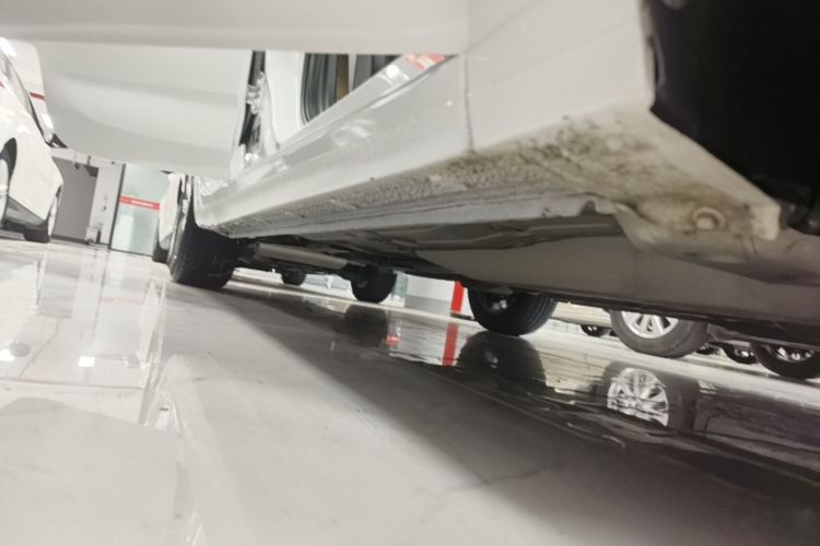 Used Chevrolet Monza 2020 320 Automatic Enjoyment Edition Right Side Sill