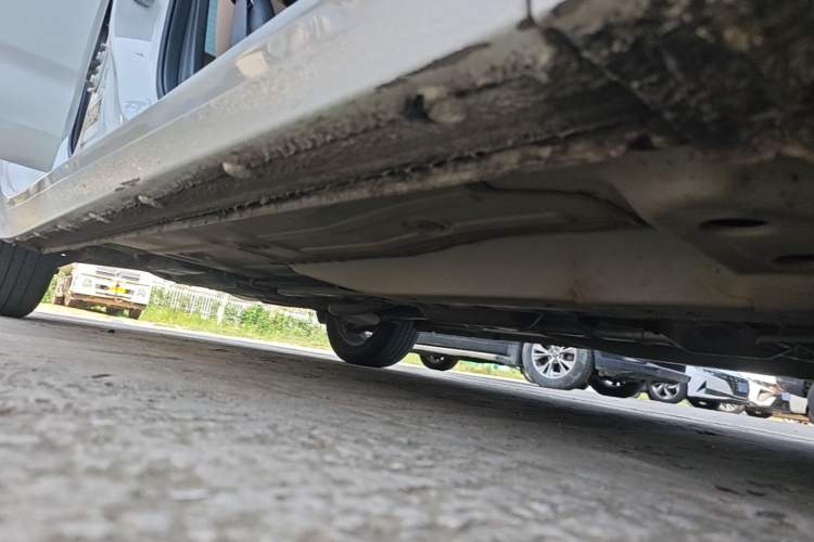 Used Chevrolet Monza 2020 320 Automatic Enjoyment Edition Right Side Sill