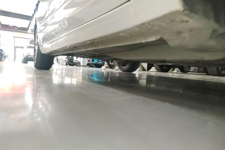Used Chevrolet Monza 2020 320 Automatic Enjoyment Edition Right Side Sill