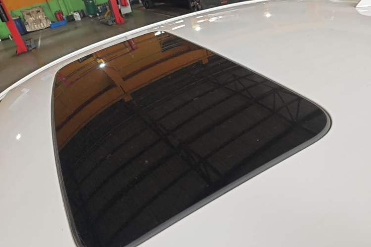 Used Chevrolet Monza 2020 320 Automatic Enjoyment Edition Roof