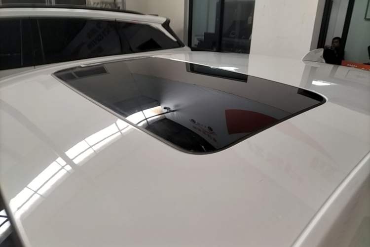 Used Chevrolet Monza 2020 320 Automatic Enjoyment Edition Roof