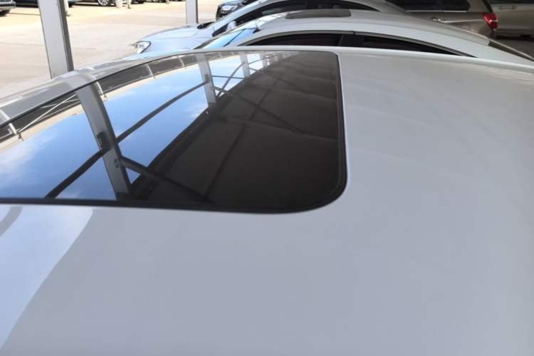 Used Chevrolet Monza 2020 Light Hybrid RS 330T Automatic Comfort Edition Roof