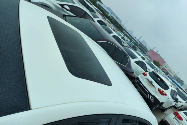 Used Chevrolet Monza 2020 Light Hybrid RS 330T Automatic Comfort Edition Roof