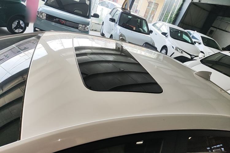 Used Chevrolet Monza 2020 320 Automatic Enjoyment Edition Roof