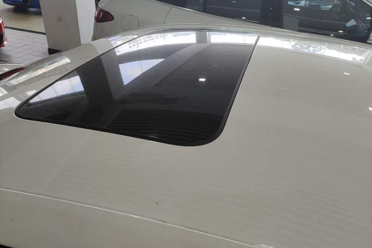 Used Chevrolet Monza 2020 320 Automatic Enjoyment Edition Roof