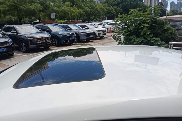 Used Chevrolet Monza 2020 Light Hybrid RS 330T Automatic Comfort Edition Roof