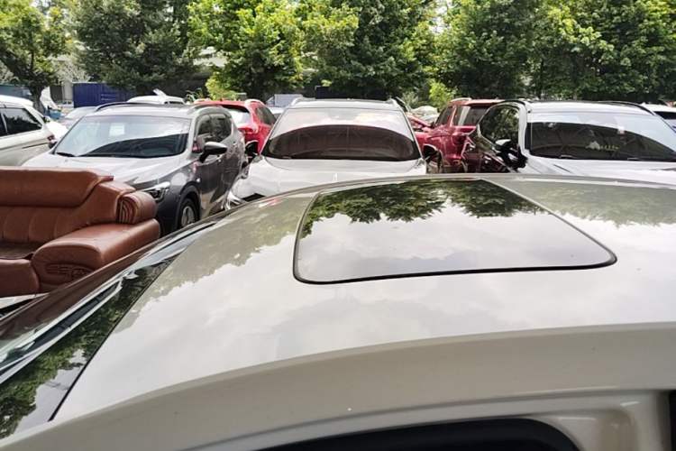 Used Chevrolet Monza 2020 320 Automatic Enjoyment Edition Roof