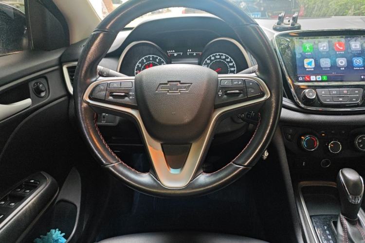 Used Chevrolet Monza 2020 Light Hybrid Redline 320T Dual-Clutch Joyful Edition Steering Wheel