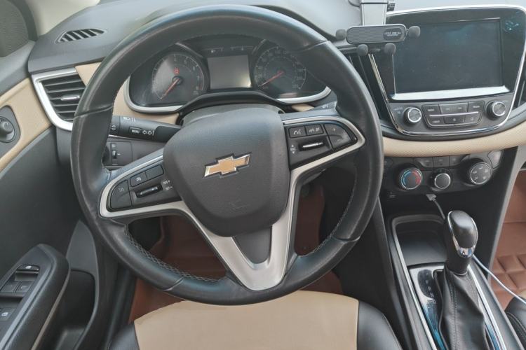 Used Chevrolet Monza 2020 320 Automatic Enjoyment Edition Steering Wheel