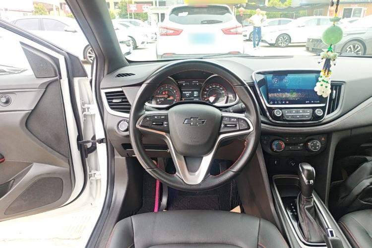 Used Chevrolet Monza 2020 Light Hybrid RS 330T Automatic Comfort Edition Steering Wheel