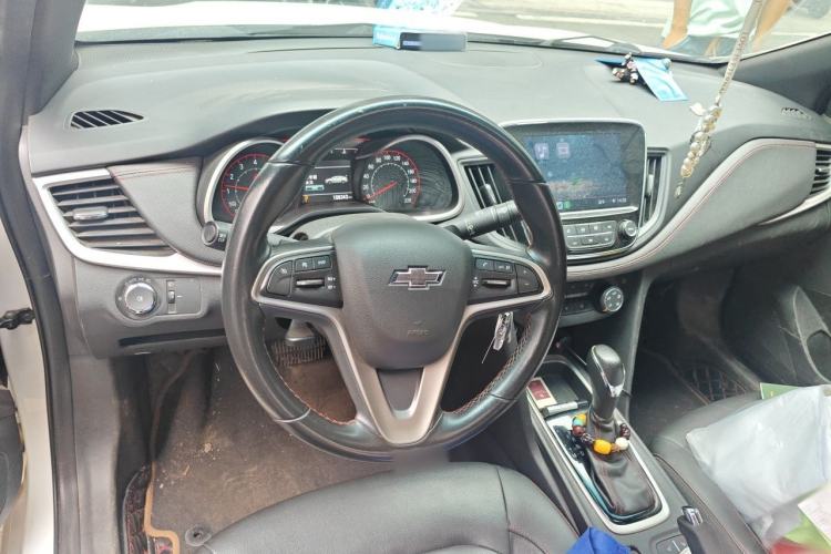 Used Chevrolet Monza 2020 Light Hybrid RS 330T Automatic Thrill Edition Steering Wheel