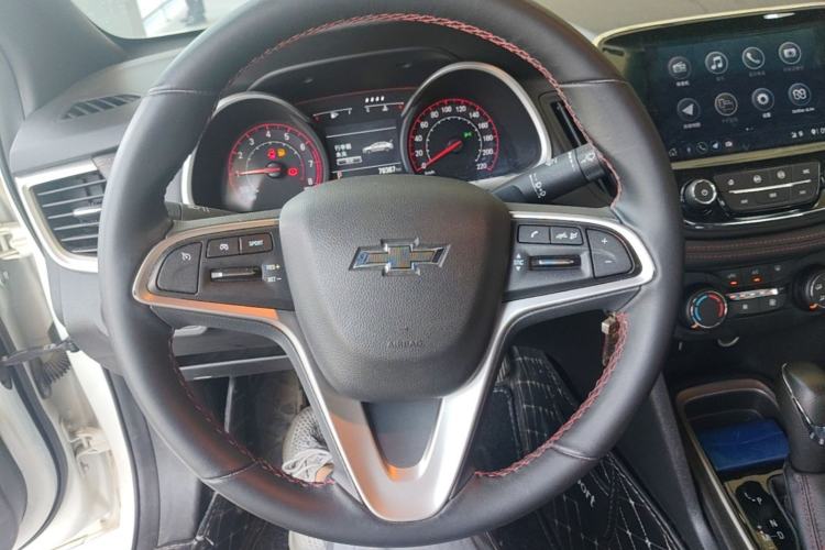 Used Chevrolet Monza 2020 Light Hybrid RS 330T Automatic Comfort Edition Steering Wheel
