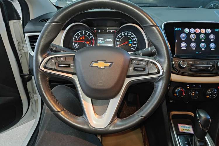 Used Chevrolet Monza 2020 320 Automatic Enjoyment Edition Steering Wheel