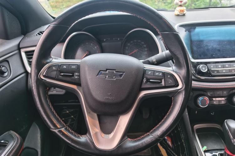 Used Chevrolet Monza 2020 Light Hybrid RS 330T Automatic Comfort Edition Steering Wheel