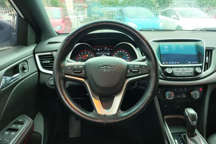 Used Chevrolet Monza 2020 Light Hybrid RS 330T Automatic Comfort Edition Steering Wheel