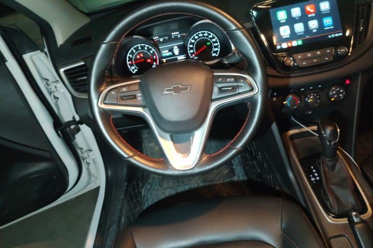 Used Chevrolet Monza 2020 Light Hybrid Redline 320T Dual-Clutch Thrilling Edition Steering Wheel