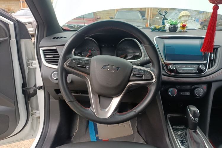 Used Chevrolet Monza 2020 Light Hybrid RS 330T Automatic Comfort Edition Steering Wheel