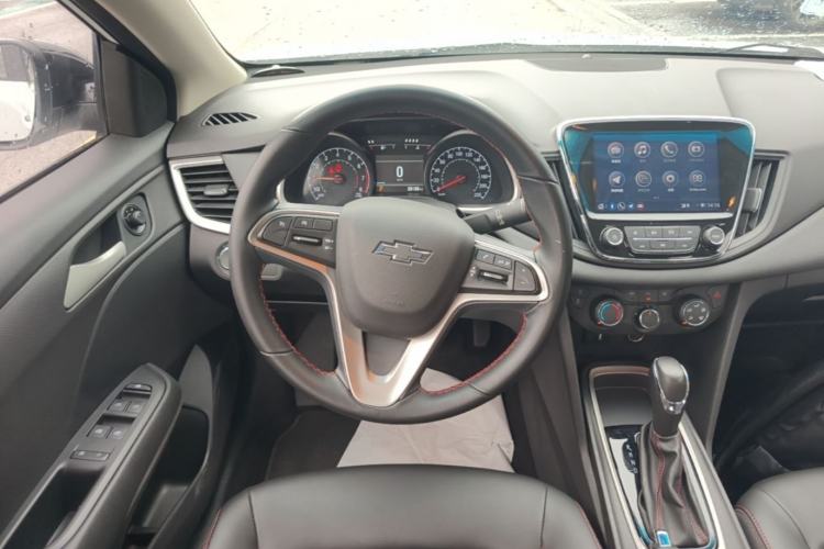 Used Chevrolet Monza 2020 Light Hybrid Redline 320T Dual-Clutch Joyful Edition Steering Wheel