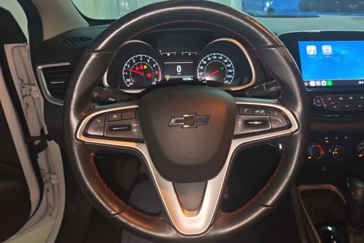 Used Chevrolet Monza 2020 Light Hybrid Redline 320T Dual-Clutch Joyful Edition Steering Wheel