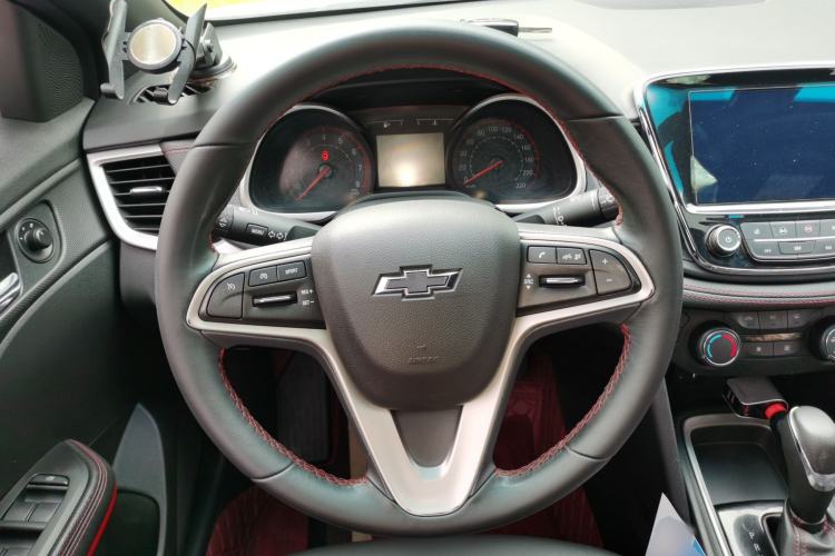 Used Chevrolet Monza 2020 Light Hybrid RS 330T Automatic Comfort Edition Steering Wheel
