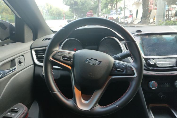 Used Chevrolet Monza 2020 Light Hybrid RS 330T Automatic Comfort Edition Steering Wheel