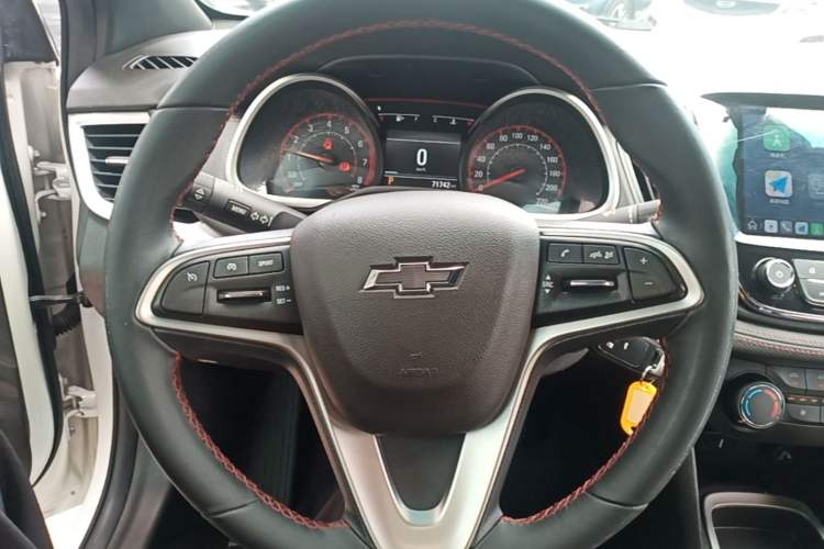 Used Chevrolet Monza 2020 Light Hybrid RS 330T Automatic Comfort Edition Steering Wheel
