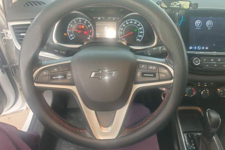 Used Chevrolet Monza 2020 Light Hybrid Redline 320T Dual-Clutch Joyful Edition Steering Wheel