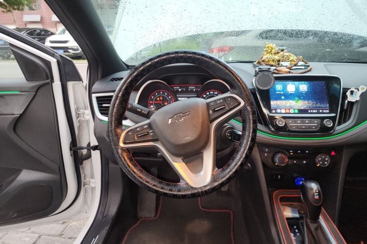 Used Chevrolet Monza 2020 Light Hybrid RS 330T Automatic Comfort Edition Steering Wheel