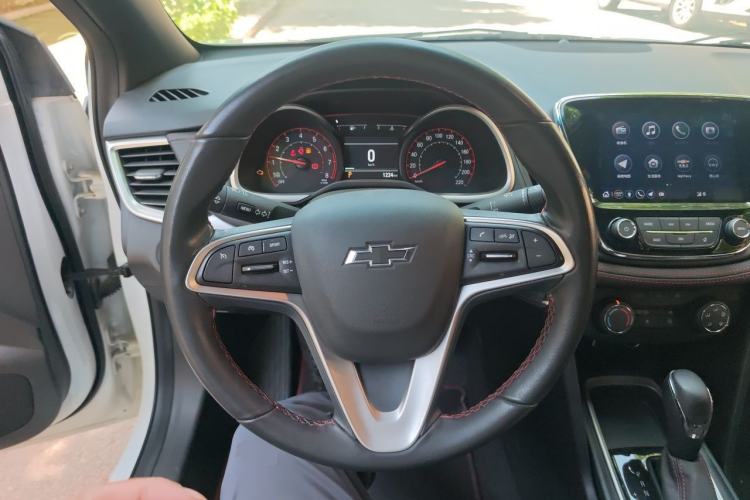 Used Chevrolet Monza 2020 Light Hybrid RS 330T Automatic Comfort Edition Steering Wheel